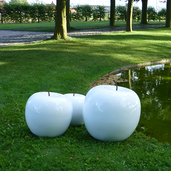Apple Polyresin Sculpture JardinChic