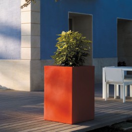 Jardiniere Cubo Alto With Self-watering Vondom JardinChic System