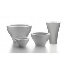 Black Lacquered Ming High Pot