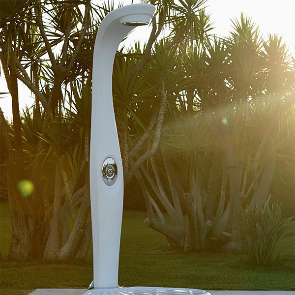 Douche Dyno (bac de douche vendu séparément) MyYour JardinChic Douche Dyno (bac de douche vendu séparément) MyYour JardinChic