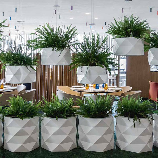 pot-suspendu-marquis-vondom-jardinchic2 pot-suspendu-marquis-vondom-jardinchic2