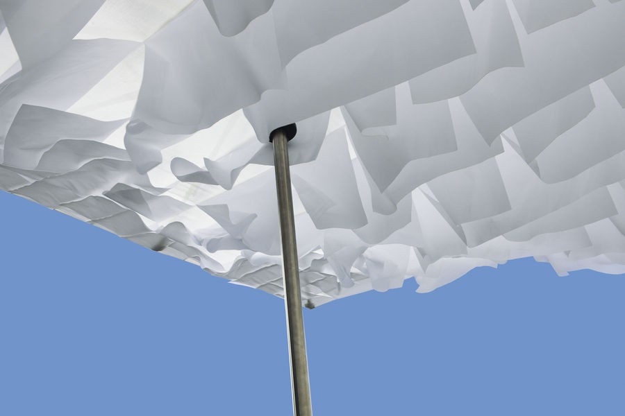 Breezer White Parasol Base