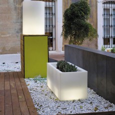 Light Planter Jardinera